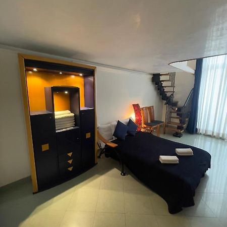 Nova Rooms Неаполь Екстер'єр фото